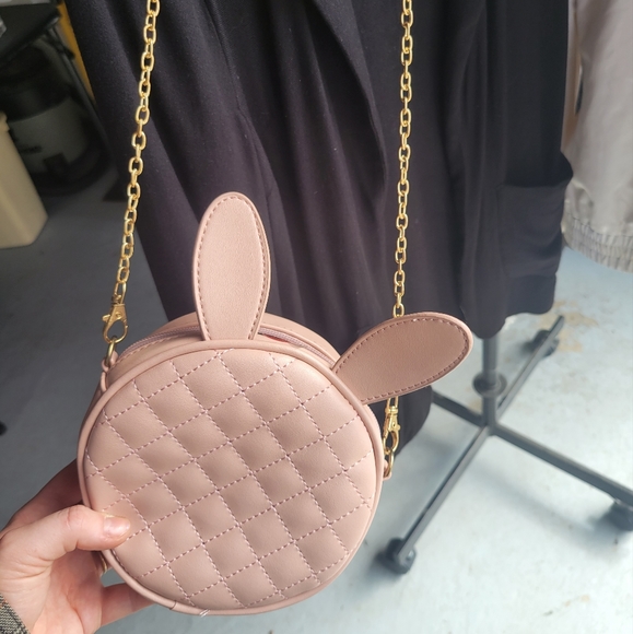 Purse - Picture 1 of 1